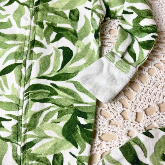 L'ovedBaby 0-3 Months Green Leaf Organic Cotton Zip Footie Hat Set - Picture 4 of 6